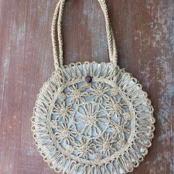 Handmade Beige Woven Tote Bag - Picture 1 of 6